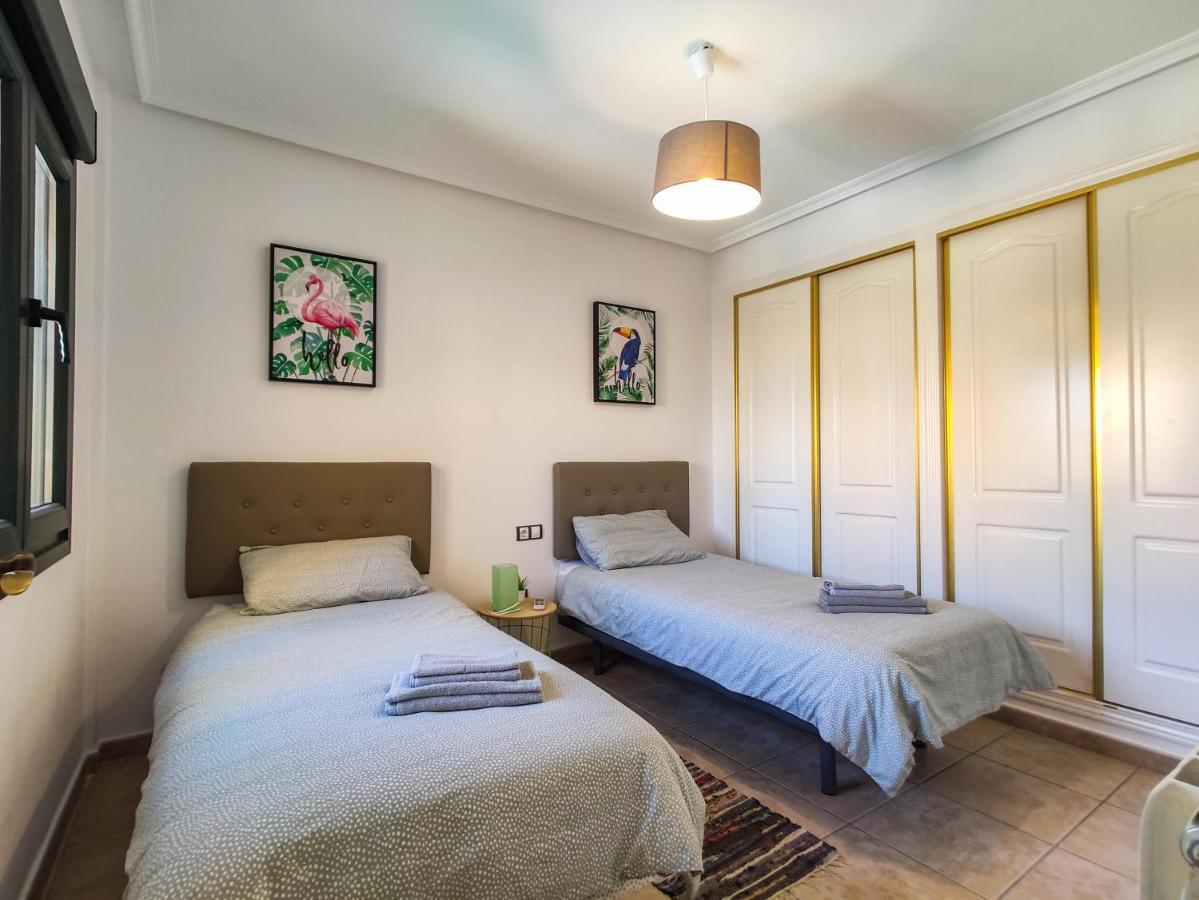 Casa Jasmin Villamartin Resort Orihuela Bagian luar foto